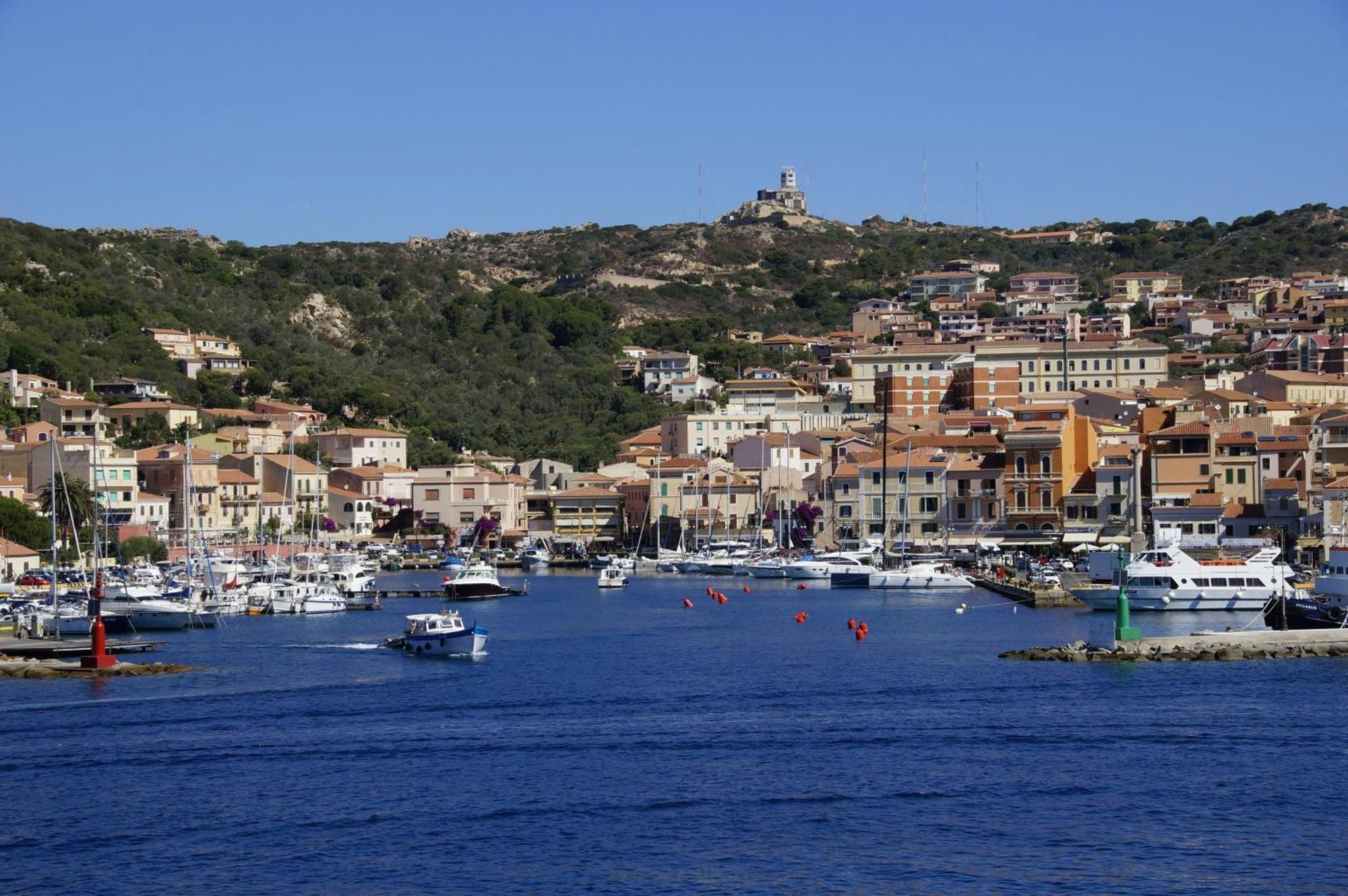 Apartamento Casa Dei Fiori Blu La Maddalena  Exterior foto